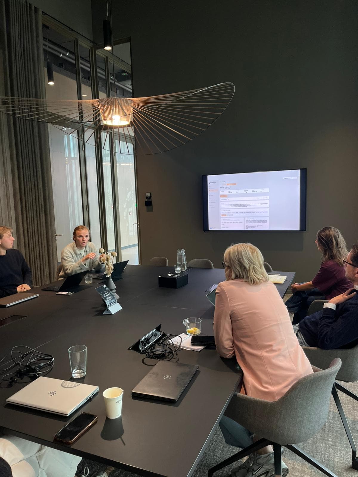 Team meeting at desk